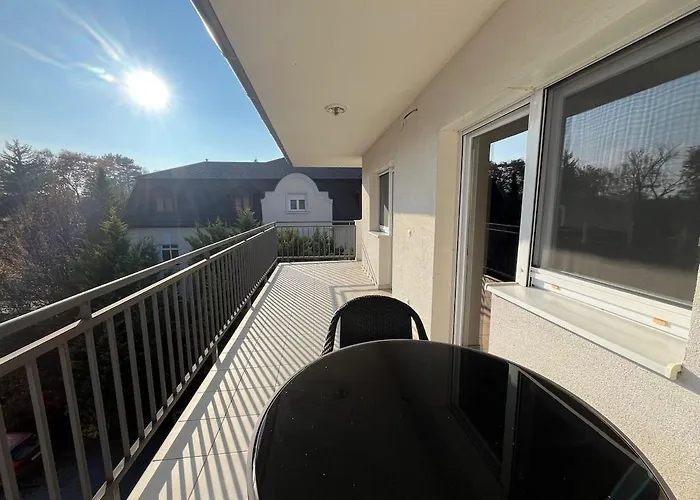 Luxury Wellness Penthouse Apartment Siófok