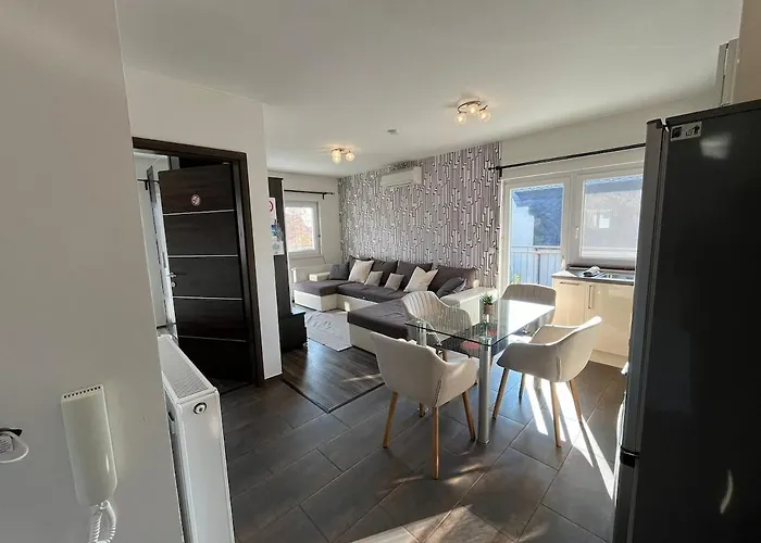 Luxury Wellness Penthouse Апартаменты
